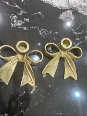 Laura Ashley Gold Bow Candle Holders (Pair)